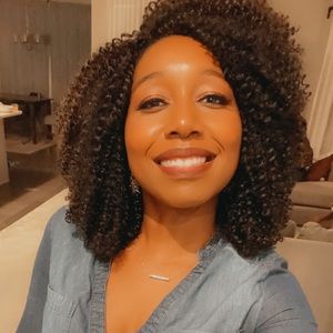 Meet your Posher, Christabel